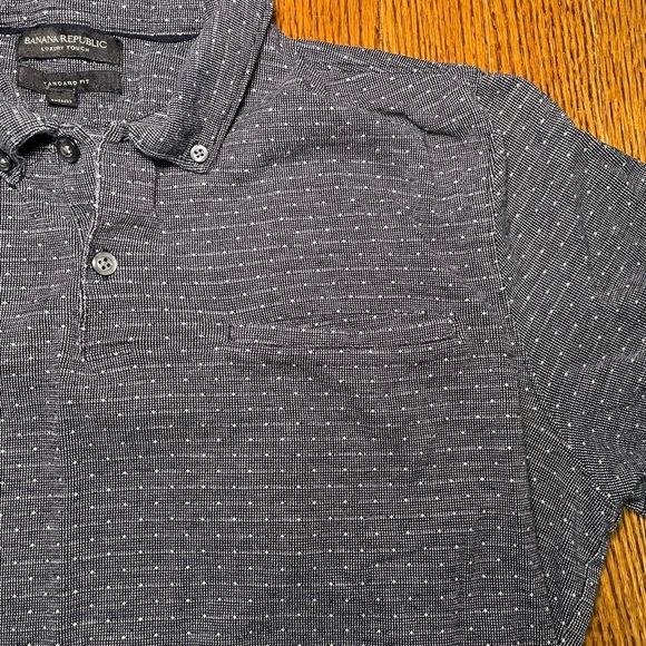 Men's Banana Republic Polo Luxury Touch Standard Fit - Picture 2 of 5